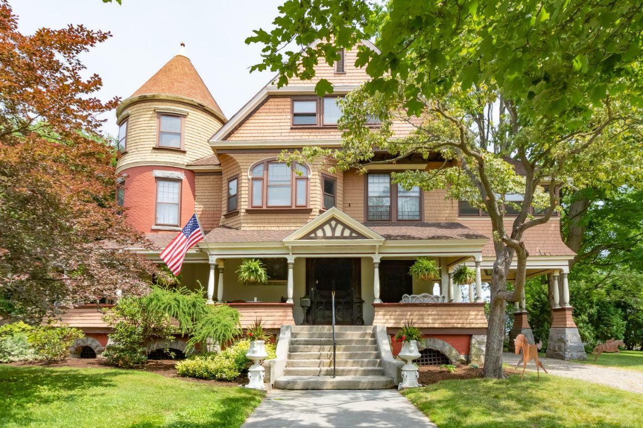 Saratoga Dreams Bed And Breakfast サラトガスプリング エクステリア 写真