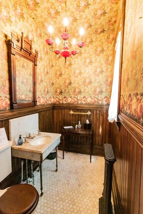 Saratoga Dreams Bed And Breakfast サラトガスプリング エクステリア 写真